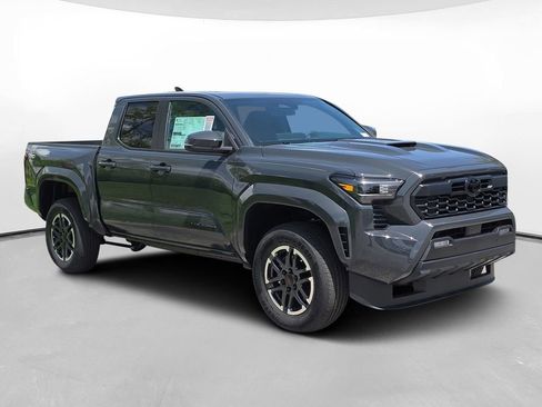 New 2026 Toyota Tacoma TRD Sport w/ TRD Sport Upgrade Package RWD image 3