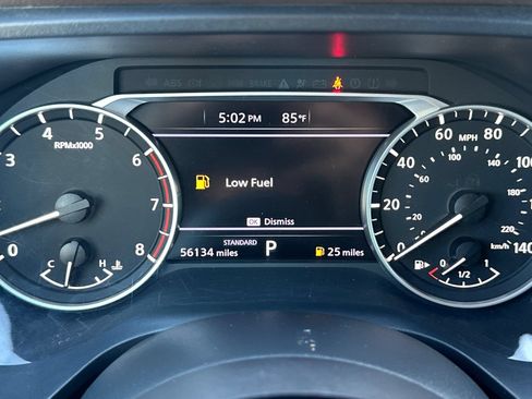 Used 2023 Nissan Rogue SV FWD image 24