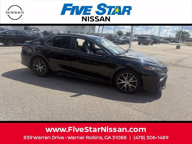 Used 2024 Toyota Camry SE FWD image 5