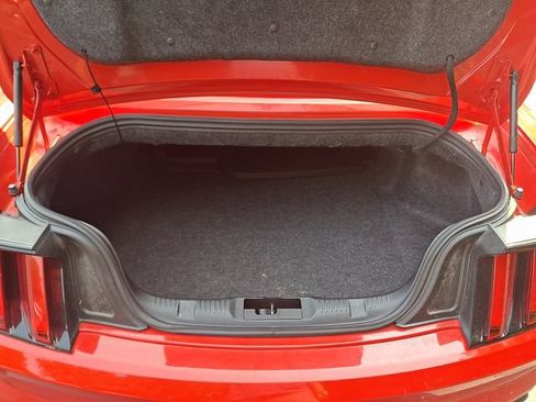 Used 2017 Ford Mustang Premium RWD image 29