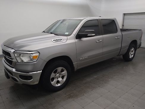 Used 2022 RAM 1500 Big Horn AWD/4WD image 2