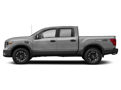 Used 2018 Nissan Titan PRO-4X w/ Pro-4x Utility Package AWD/4WD image 39