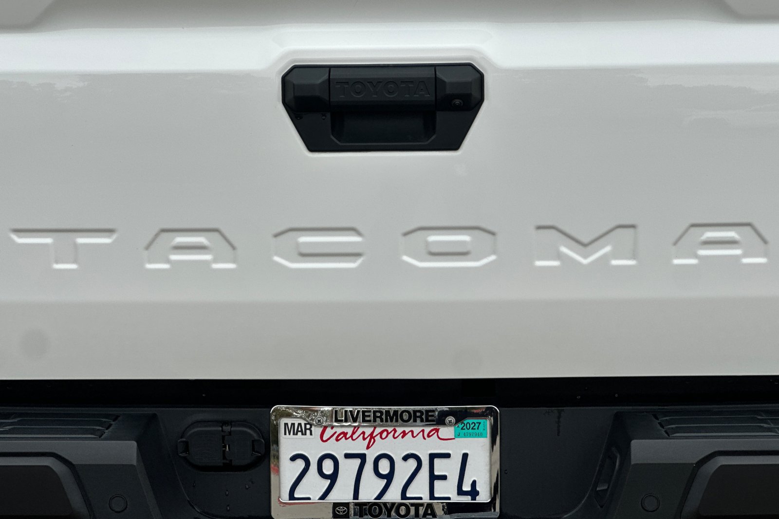 Certified 2025 Toyota Tacoma SR w/ SR Upgrade Package RWD image 47