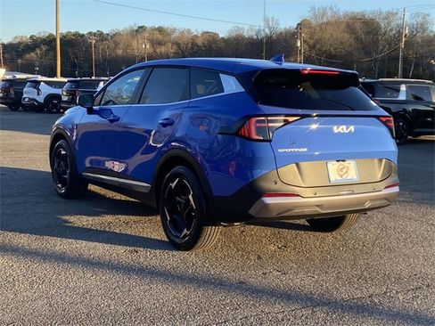 New 2026 Kia Sportage EX image 4