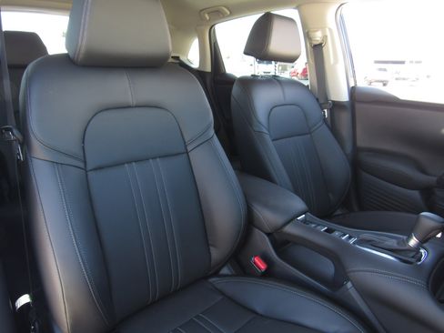 New 2026 Honda HR-V EX-L image 9