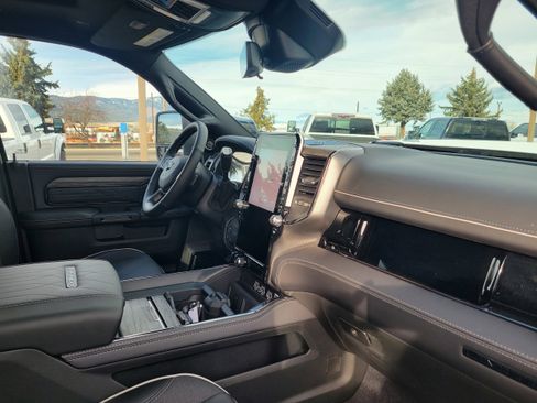 New 2026 RAM 3500 Limited image 23