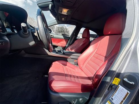 Used 2019 Lexus IS 300 image 23