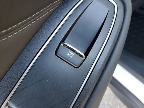 Certified 2025 Subaru Outback Touring XT w/ Tech Package 3 image 16