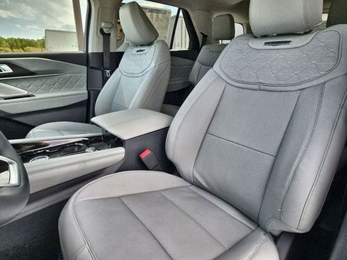 New 2026 Ford Explorer Platinum image 18