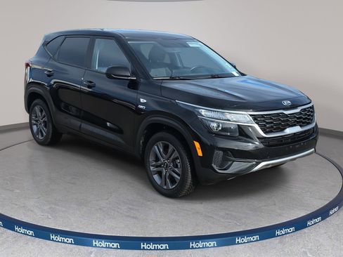 Used 2021 Kia Seltos LX image 4