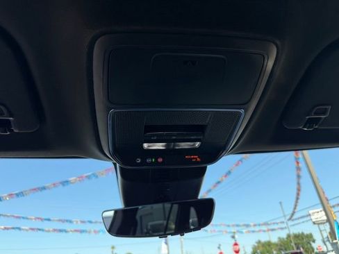 New 2026 Buick Enclave Avenir w/ Super Cruise Package FWD image 20