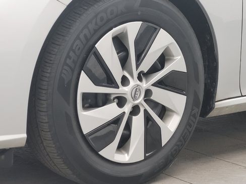 Used 2023 Nissan Altima 2.5 S FWD image 31