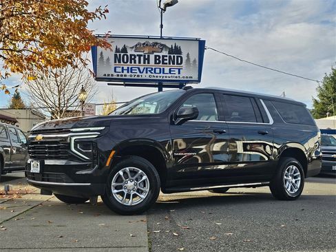 New 2026 Chevrolet Suburban LS image 1