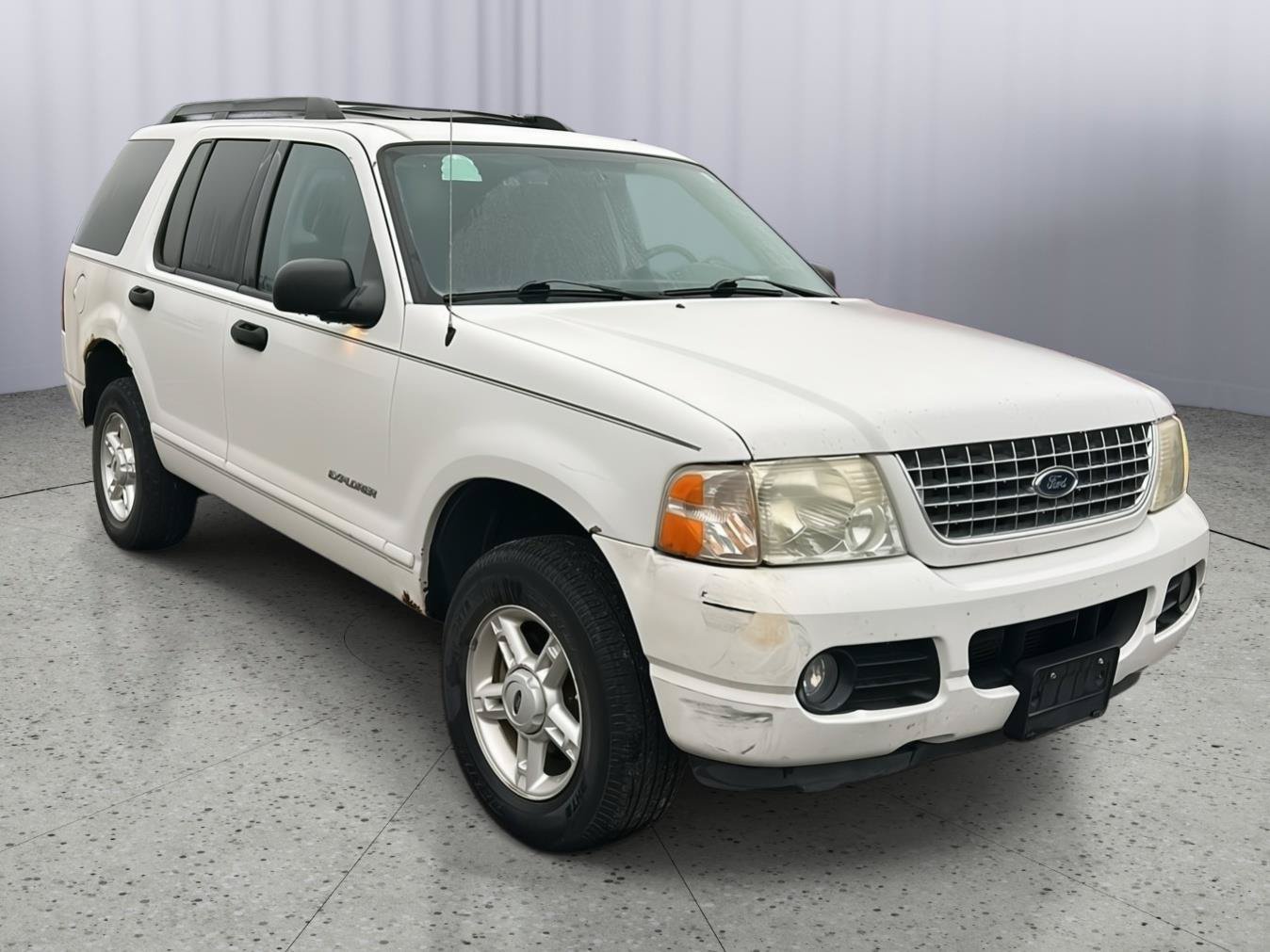 Used 2005 Ford Explorer XLT AWD/4WD image 3