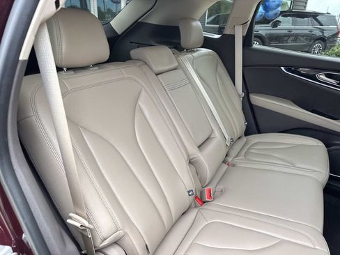 Certified 2023 Lincoln Nautilus FWD w/ Premium Package image 10