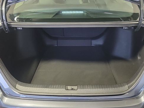 Used 2025 Honda Accord EX-L image 9