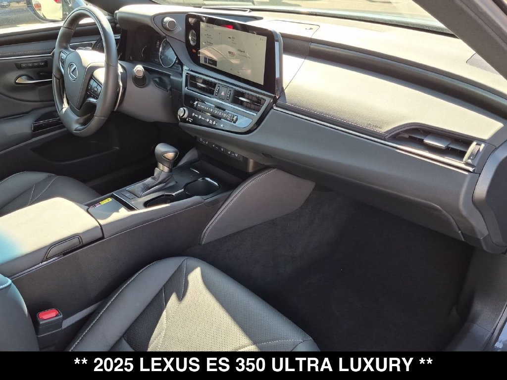 Used 2025 Lexus ES 350 Ultra Luxury w/ Accessory Package (Z2) FWD image 32