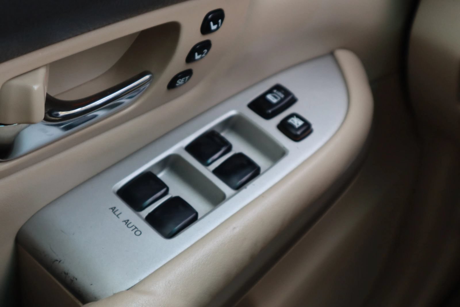 Used 2006 Lexus RX 400h AWD image 26