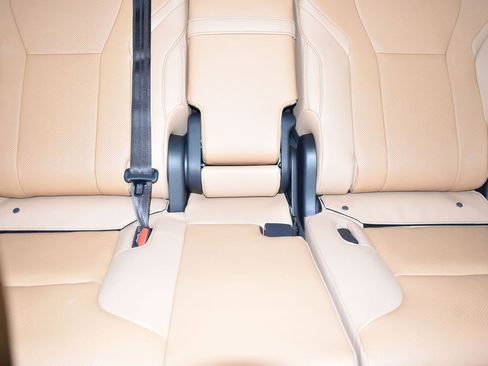 New 2026 Lexus LX 600 4WD w/ Luxury Package image 30