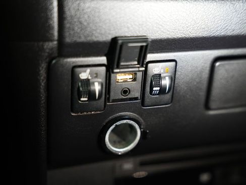 Used 2018 Toyota Sienna Limited Premium image 29