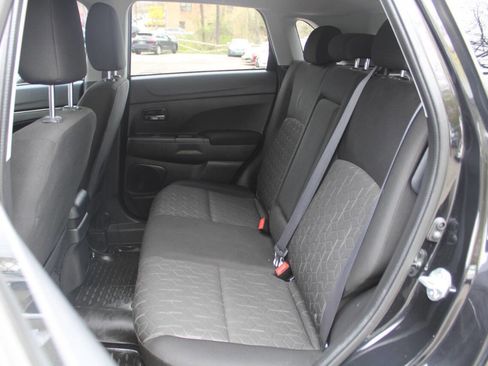 Used 2024 Mitsubishi Outlander Sport AWD image 25