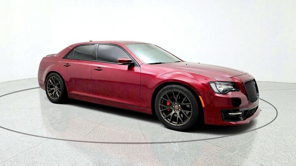 Used 2023 Chrysler 300 C RWD image 3