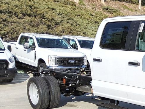 New 2026 Ford F450 XL w/ XL Chrome Package image 17