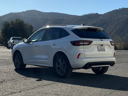 Used 2024 Ford Escape ST-Line Select w/ Tech Pack #1 image 4