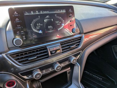 Used 2022 Honda Accord Sport image 19