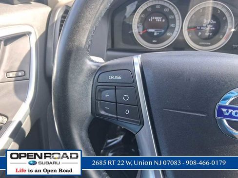 Used 2013 Volvo XC60 T6 AWD/4WD image 21