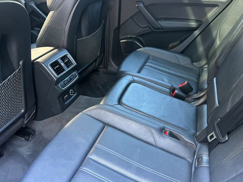 Used 2019 Audi SQ5 Premium Plus w/ Premium Plus Package image 27