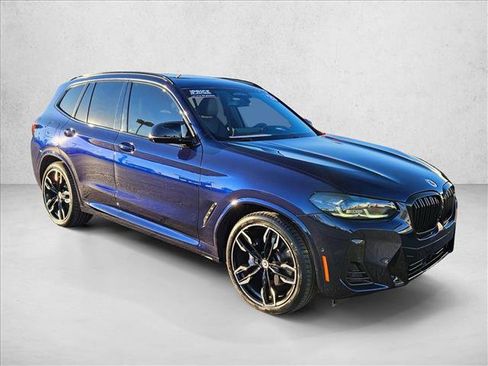 Used 2023 BMW X3 M40i image 3