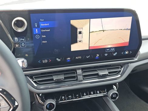 New 2025 Chevrolet Equinox EV RS image 10