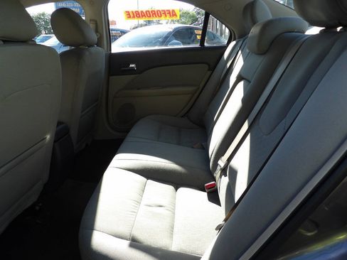Used 2012 Ford Fusion SE FWD image 8