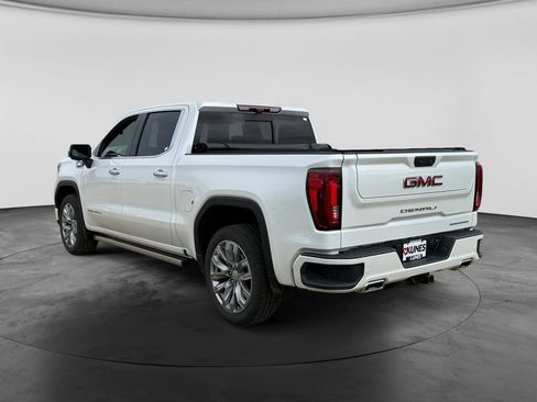 Used 2025 GMC Sierra 1500 Denali w/ Denali Reserve Package AWD/4WD image 8