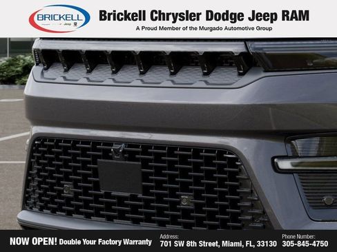 New 2026 Jeep Grand Wagoneer Summit AWD/4WD image 11