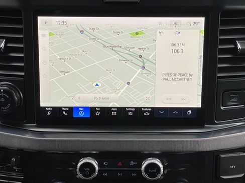 Used 2025 Ford F250 Platinum image 28