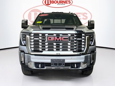 Used 2024 GMC Sierra 2500 Denali w/ Denali Reserve Package AWD/4WD image 7
