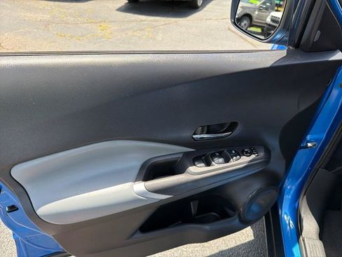 Used 2023 Nissan Kicks SR w/ SR Premium Package FWD image 12