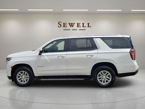 Used 2021 Chevrolet Tahoe LT w/ Rear Media and Nav Package RWD image 2