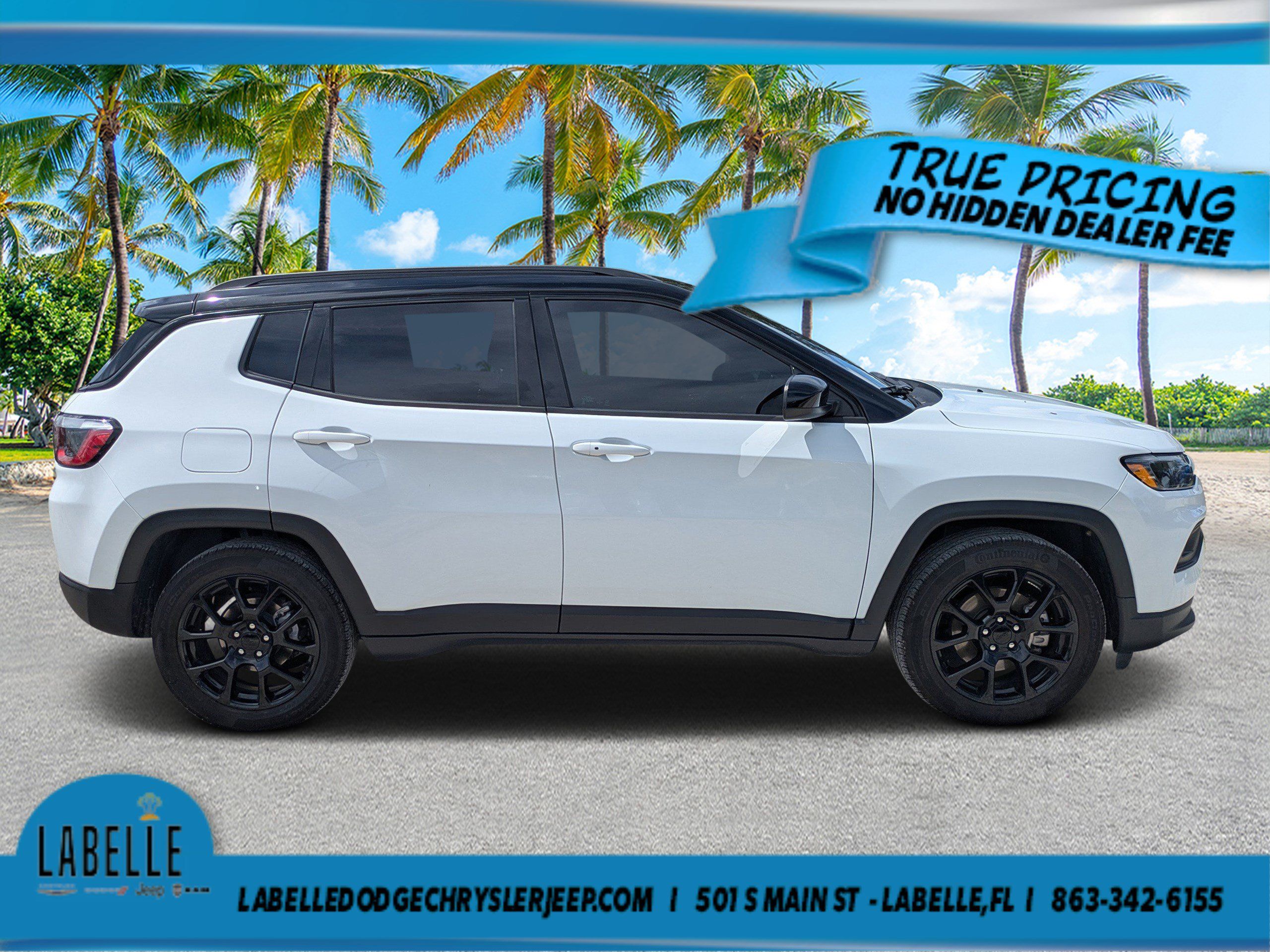 Used 2022 Jeep Compass Latitude FWD image 2