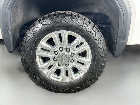 Used 2020 GMC Sierra 3500 Denali w/ Denali Ultimate Package image 34