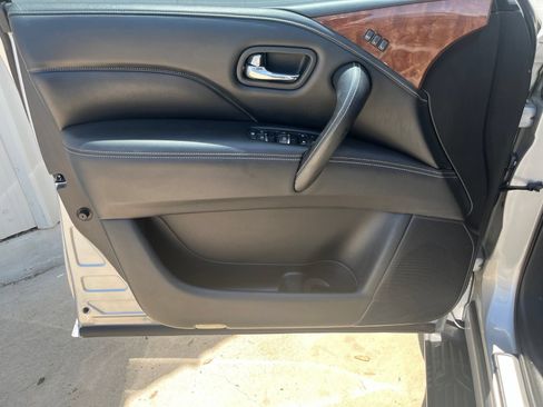 Used 2018 INFINITI QX80 2WD image 11