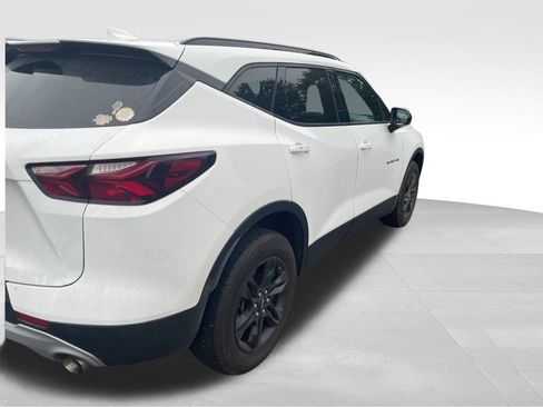 Used 2022 Chevrolet Blazer LT w/ Midnight/Sport Edition FWD image 4
