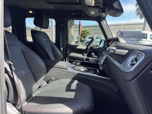 Used 2025 Mercedes-Benz G 63 AMG AMG G 63 image 14