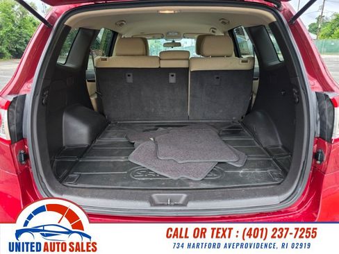 Used 2011 Hyundai Santa Fe GLS AWD/4WD image 11