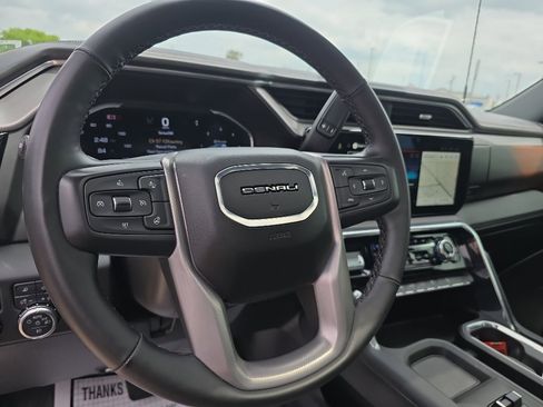 Used 2024 GMC Sierra 2500 Denali w/ Denali Reserve Package AWD/4WD image 13
