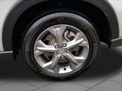 Used 2026 Honda HR-V LX image 11