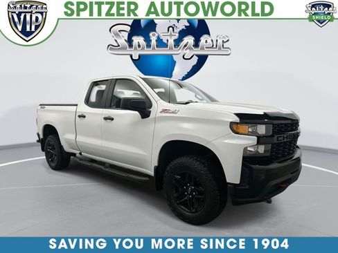 Used 2019 Chevrolet Silverado 1500 Custom Trail Boss w/ Custom Convenience Package image 1