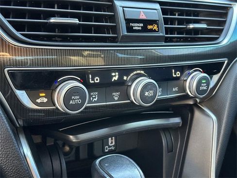 Used 2019 Honda Accord Sport image 36